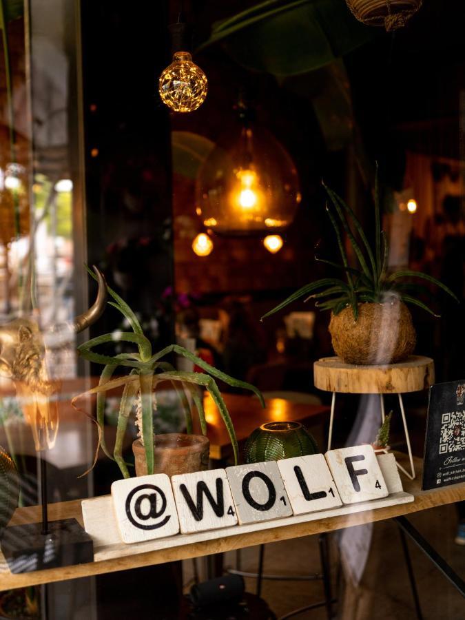 ألكمار Wolf Hotel Kitchen & Bar المظهر الخارجي الصورة
